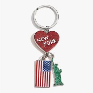 New York Heart Keychain with Flag and Statue